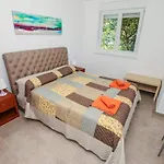 Sunshine 9 Apartment